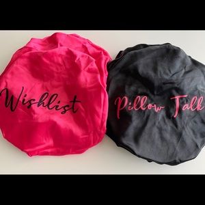 Customized satin bonnets. Black and pink💖